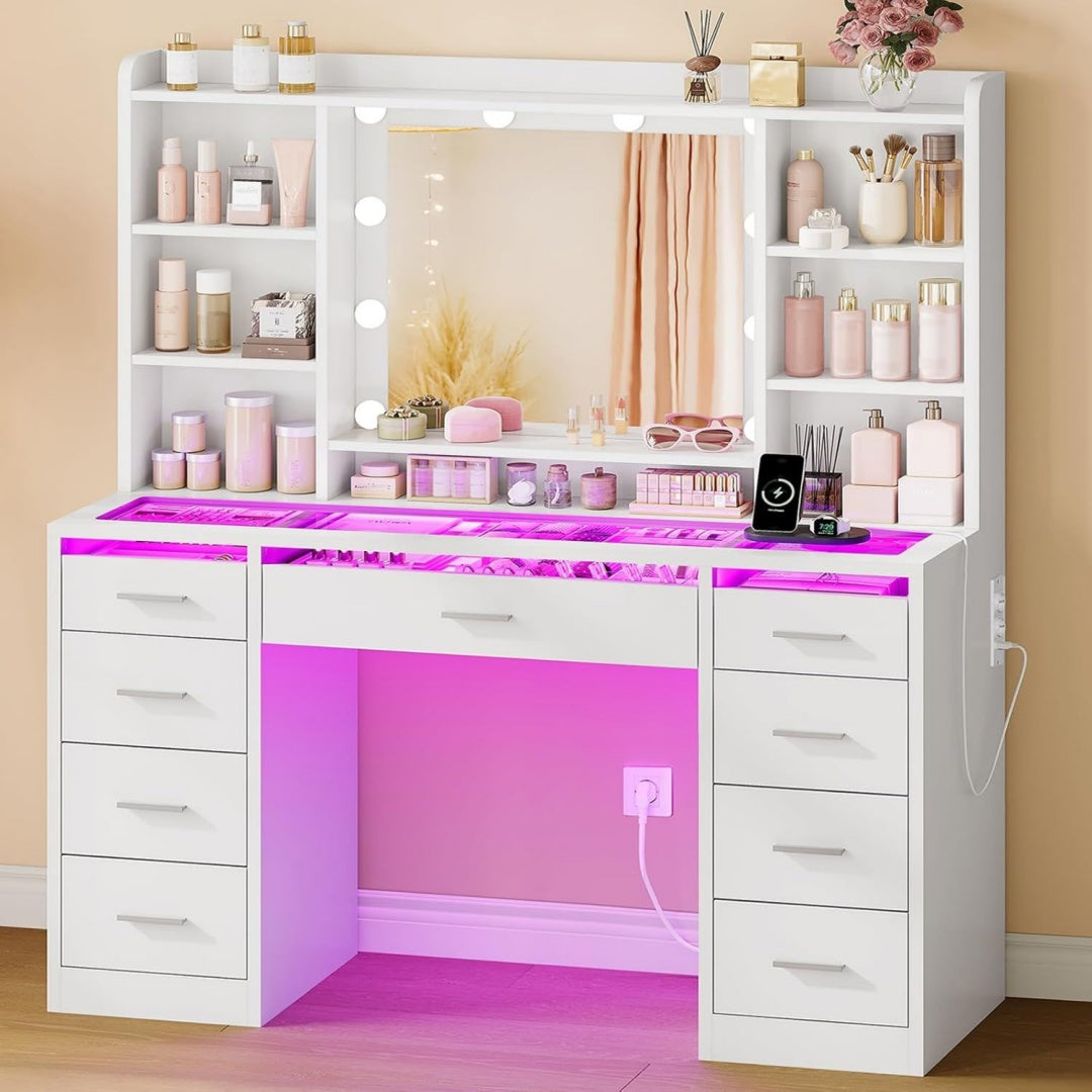 Table beaute gris clair en verre miroir